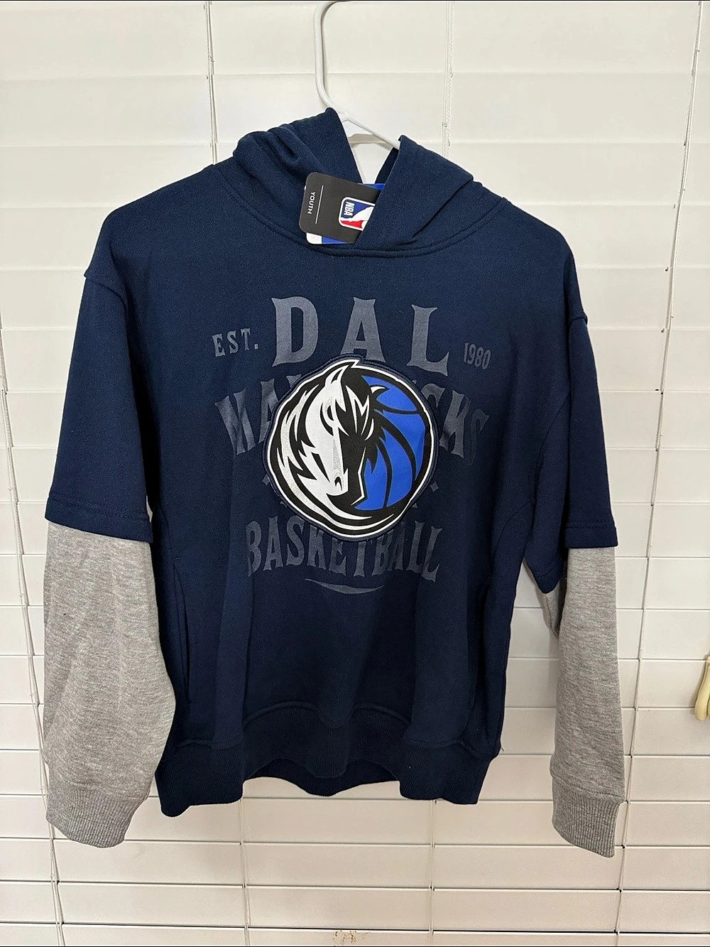 NWT NBA Dallas Mavericks Youth Layered-Look Hoodie Blue & Gray Medium